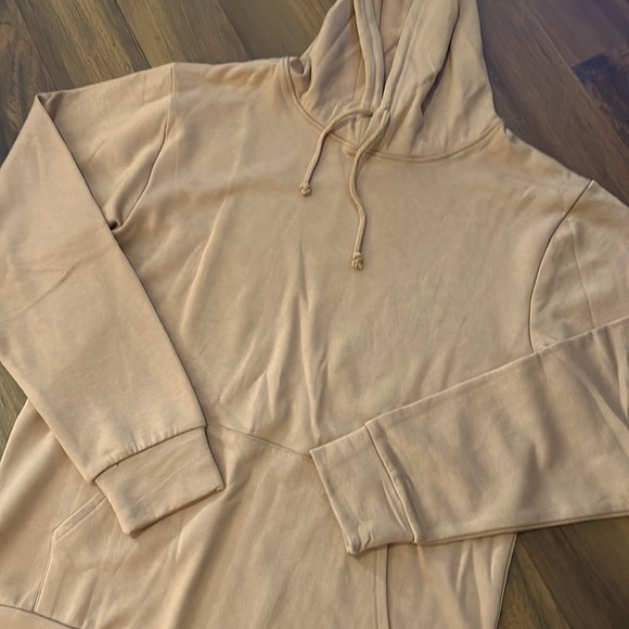NWT Joss & J Bamboo Eco Friendly Hoodie Small, Temp Regulating, Soft, Tan Color - Picture 2 of 7